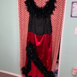 Plus size Costume! Great condition saloon girl gown